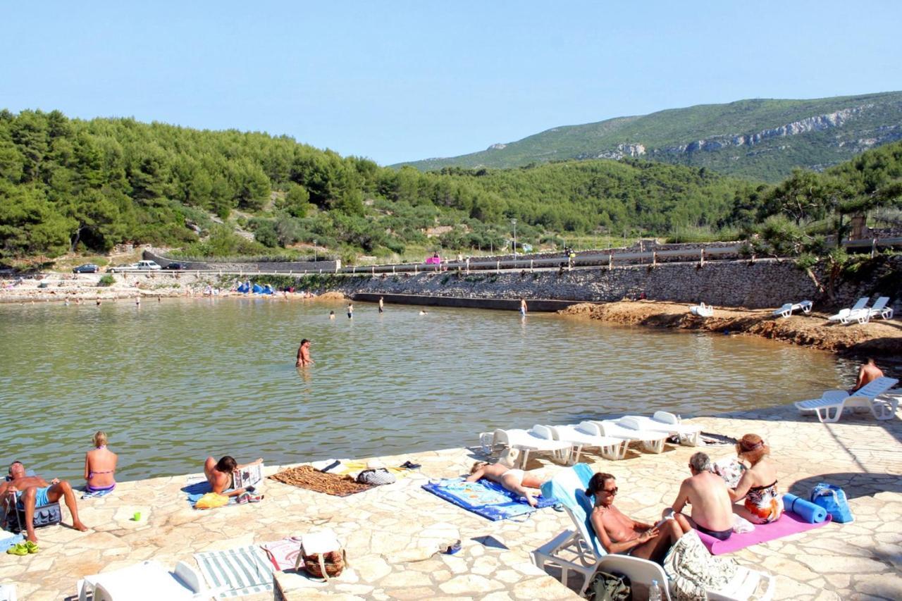 Apartments With A Parking Space Jelsa, Hvar - 8765 Jelsa  Exterior photo