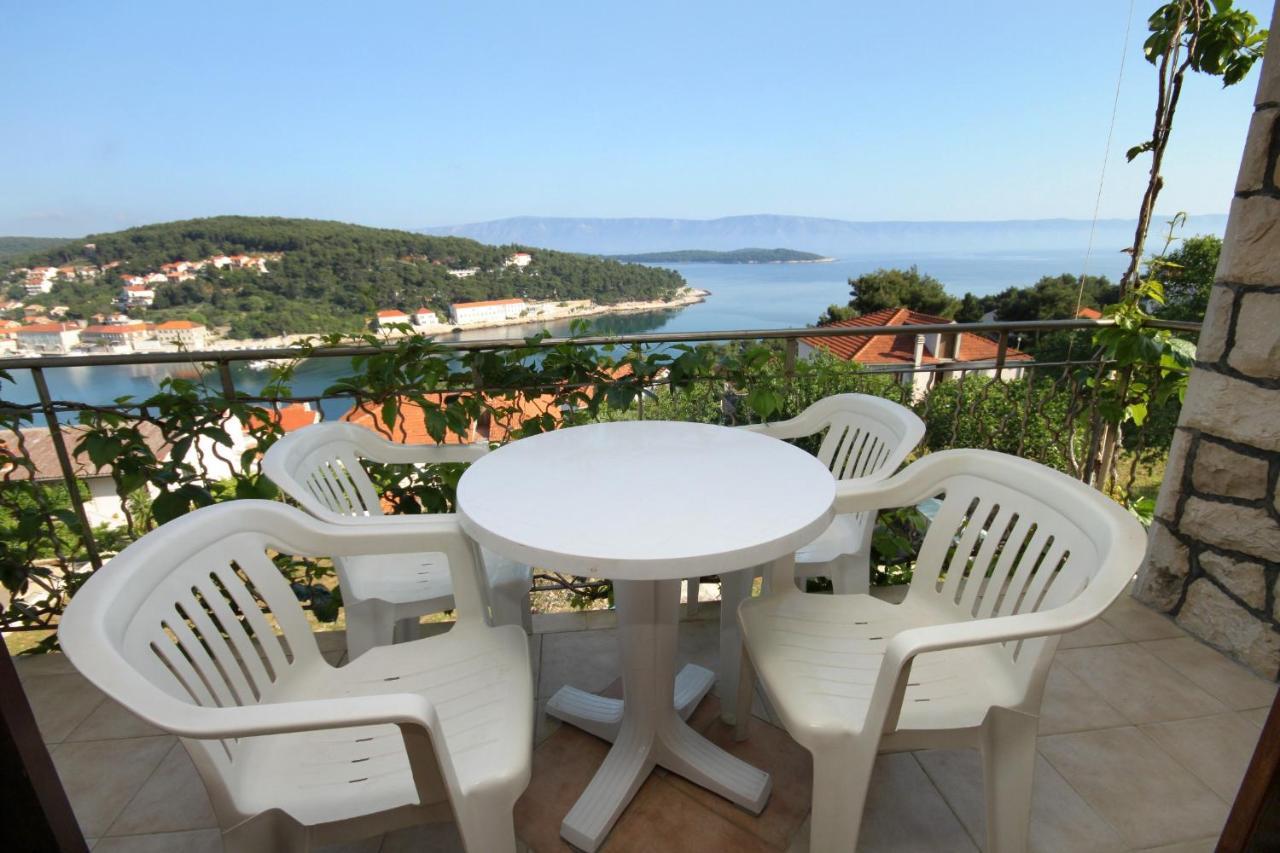 Apartments With A Parking Space Jelsa, Hvar - 8765 Jelsa  Exterior photo